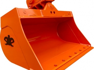 Tilt Mud Bucket - 1200mm wide for 2.6T - 3.9T Kubota
